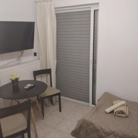 Mesolóngion Izabela'S Apartment מראה חיצוני תמונה